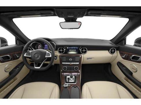 Used 2019 Mercedes-Benz SLC 300 image 9