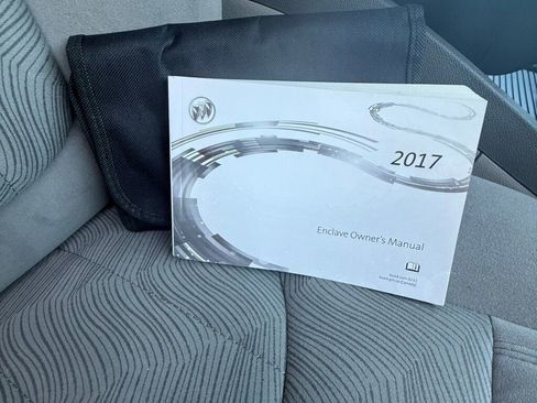 Used 2017 Buick Enclave Convenience FWD image 47