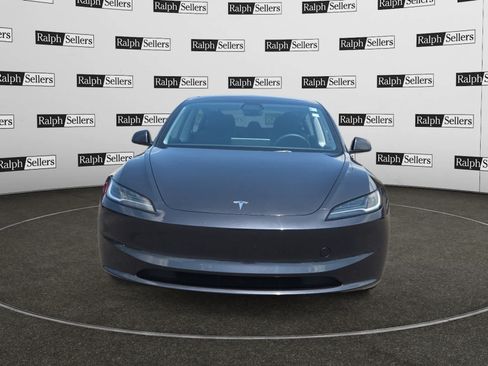 Used 2024 Tesla Model 3 Standard Range RWD image 8