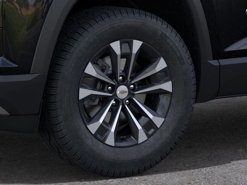 New 2026 Chevrolet Equinox LT w/ Safety and Technology Package FWD image 9