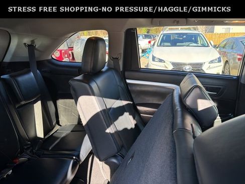 Used 2019 Toyota Highlander XLE image 34