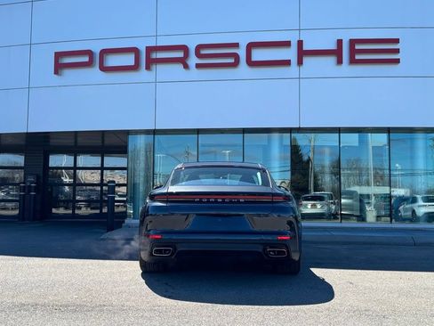 New 2026 Porsche Panamera image 8