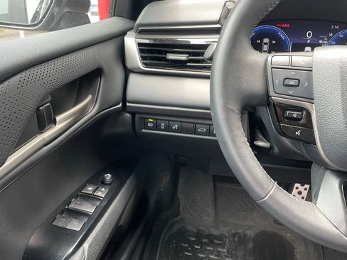 Used 2025 Toyota Camry XSE w/ Premium Package FWD image 15