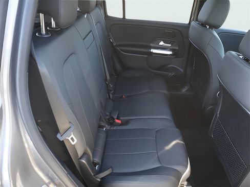 New 2026 Mercedes-Benz GLB 250 4MATIC image 19