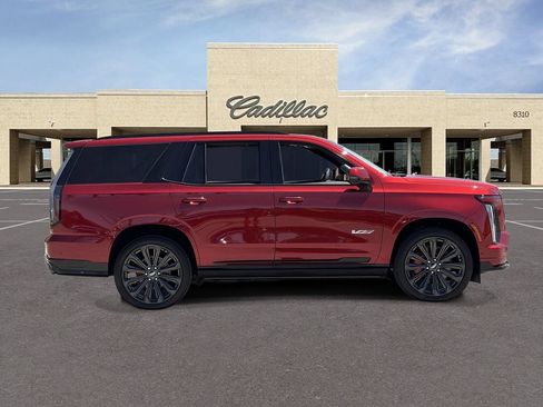 Certified 2026 Cadillac Escalade V w/ LPO, Floor Liner Package AWD/4WD image 4