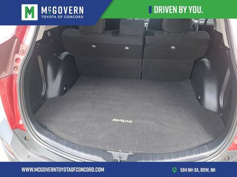 Used 2013 Toyota RAV4 XLE AWD/4WD image 5