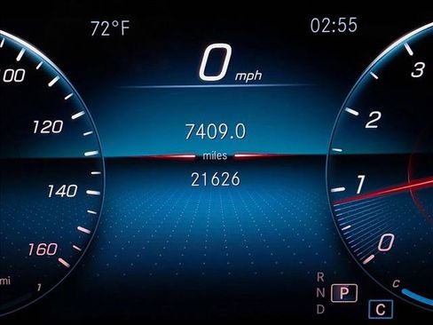 Used 2022 Mercedes-Benz GLE 350 4MATIC image 11
