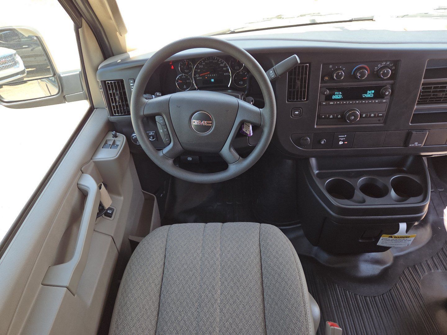 New 2026 GMC Savana 2500 w/ Driver Convenience Package RWD image 4