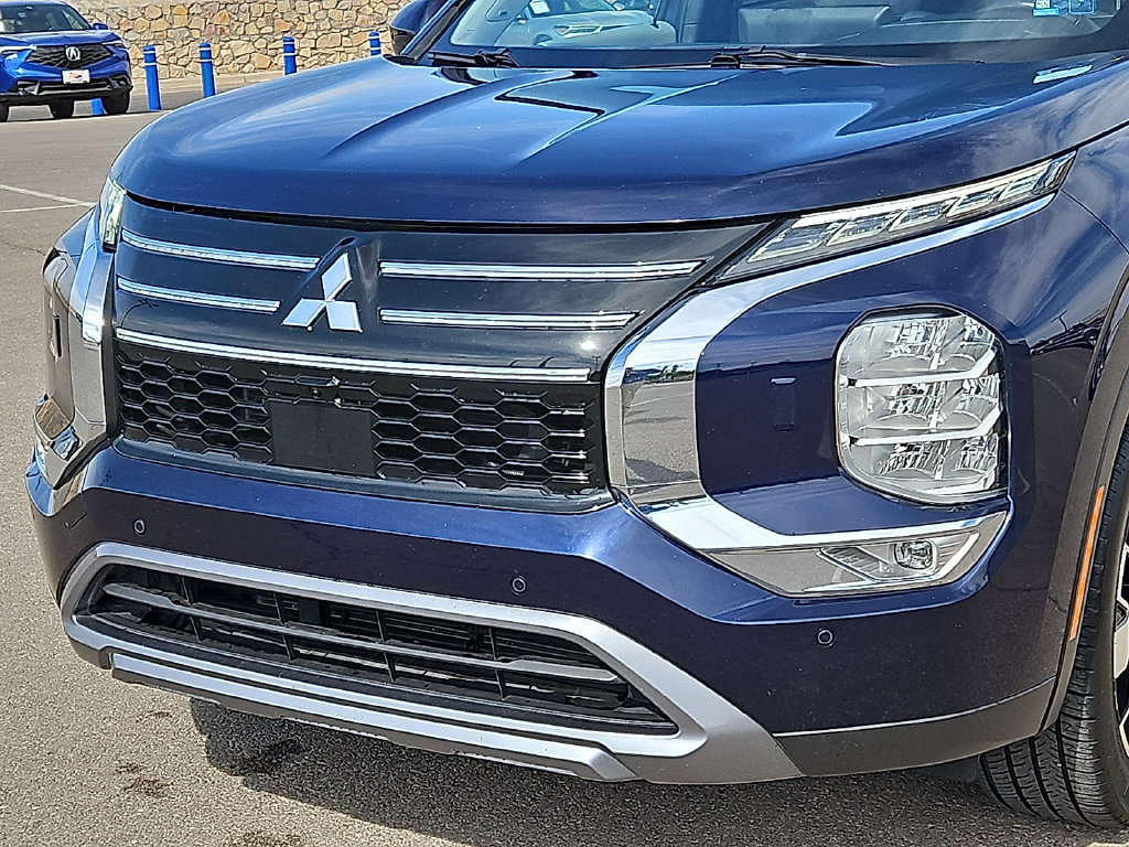 Used 2025 Mitsubishi Outlander SE AWD/4WD image 7