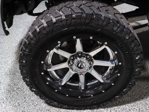 Used 2016 Ford F250 Lariat w/ Lariat Ultimate Package image 11