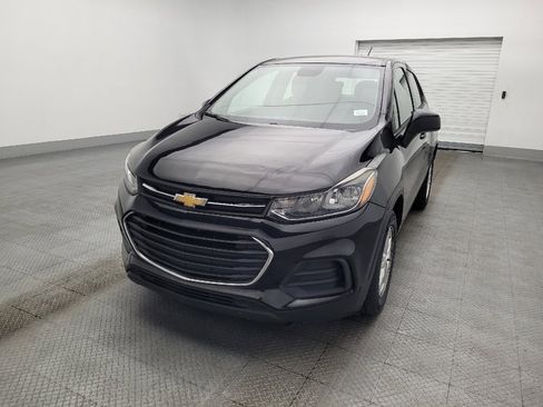 Used 2020 Chevrolet Trax LS image 15