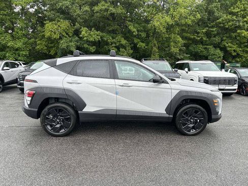 New 2026 Hyundai Kona SEL Sport AWD/4WD image 2