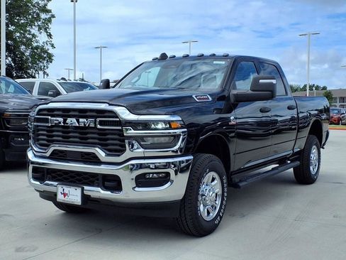 New 2025 RAM 2500 Tradesman AWD/4WD image 7