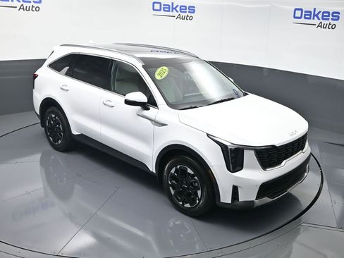 New 2025 Kia Sorento S w/ Panoramic Sunroof Package FWD image 44