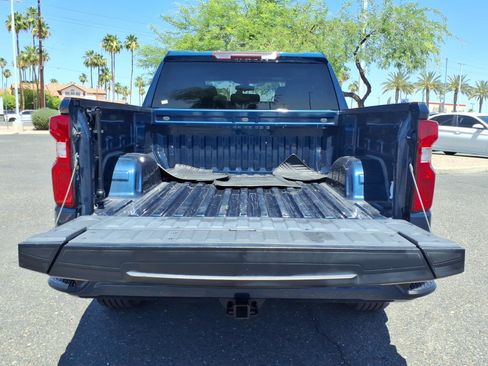 Used 2021 Chevrolet Silverado 1500 Custom RWD image 16
