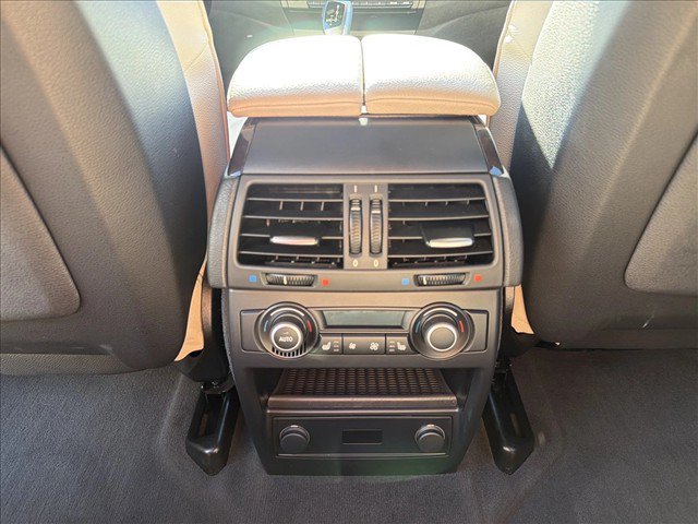 Used 2011 BMW X5 xDrive50i AWD/4WD image 25