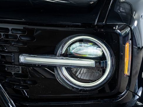 Used 2022 Ford Bronco Wildtrak image 13