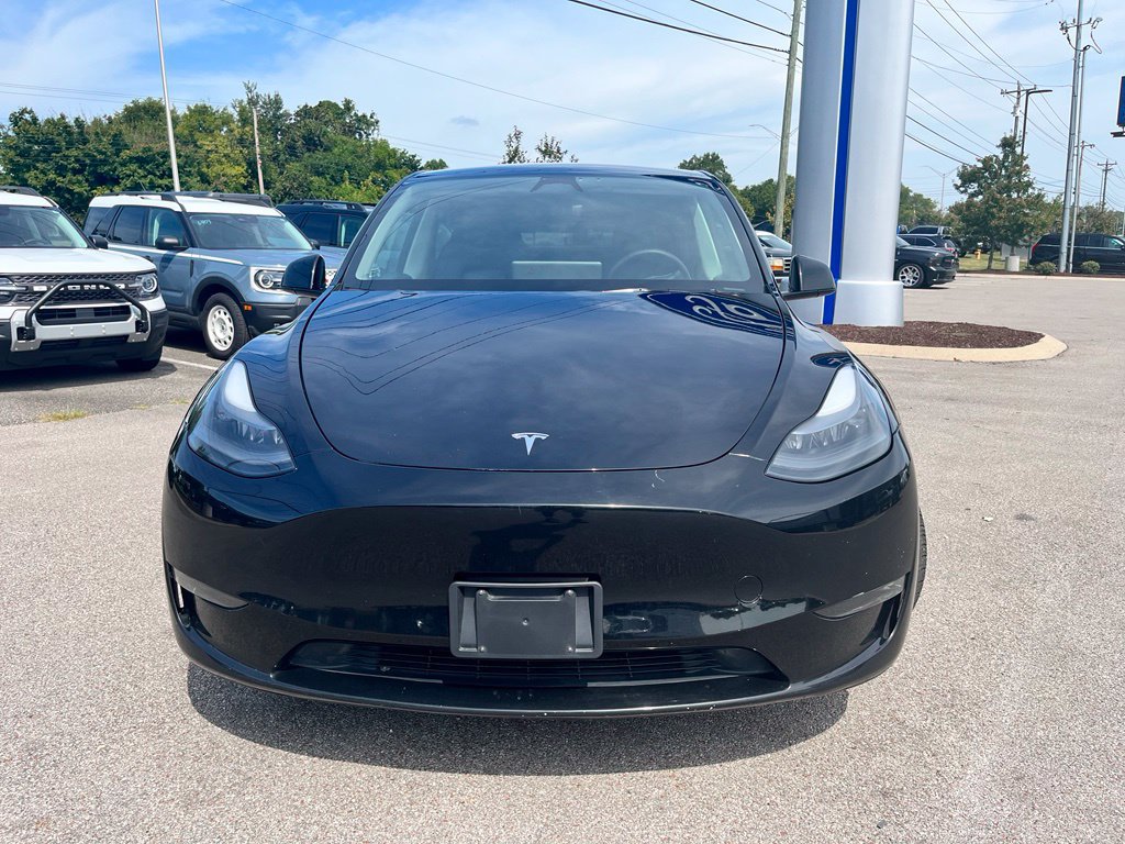 Used 2024 Tesla Model Y Long Range AWD/4WD image 2