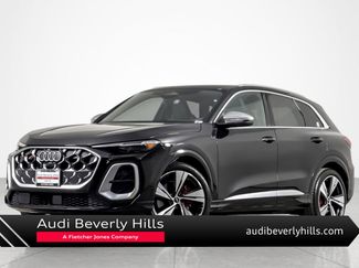 Used 2025 Audi SQ5 Premium Plus w/ Premium Plus Package video 1