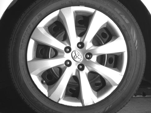 Used 2025 Toyota Corolla LE image 12