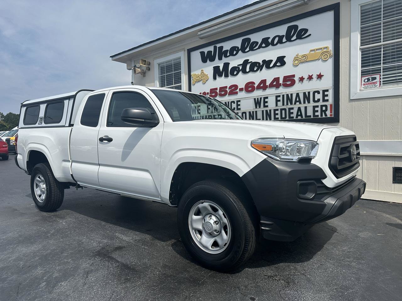 Used 2022 Toyota Tacoma SR RWD image 7