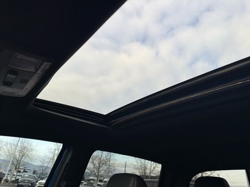 Used 2020 Toyota Tacoma TRD Off-Road w/ TRD Premium Off Road Package image 26