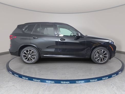Used 2024 BMW X5 xDrive40i w/ M Sport Package AWD/4WD image 4