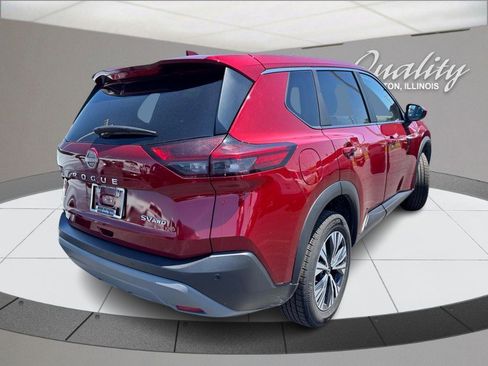 Used 2023 Nissan Rogue SV AWD/4WD image 5