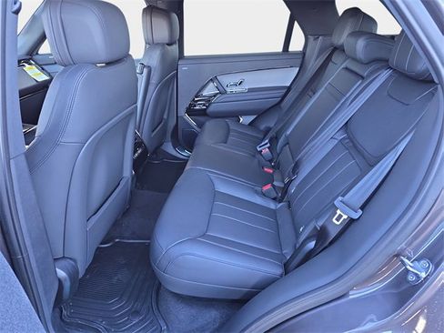 New 2026 Land Rover Range Rover Sport Dynamic SE image 10