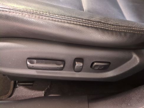 Used 2011 Honda Crosstour EX-L image 16