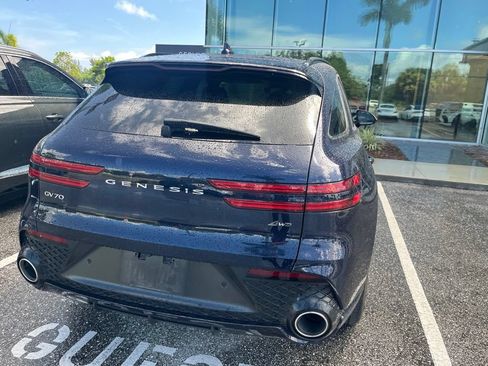 Used 2023 Genesis GV70 2.5T w/ Sport Prestige Package AWD/4WD image 4
