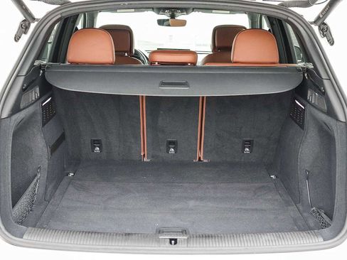 Used 2022 Audi Q5 2.0T Premium image 39