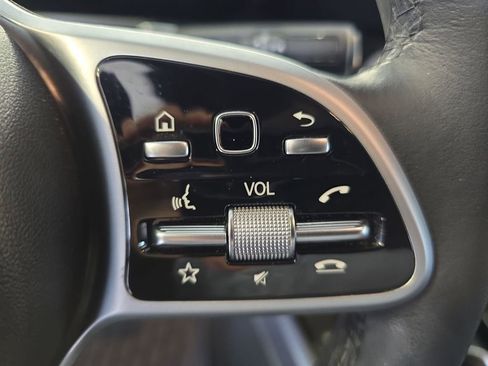 Certified 2020 Mercedes-Benz GLB 250 GLB 250 image 21