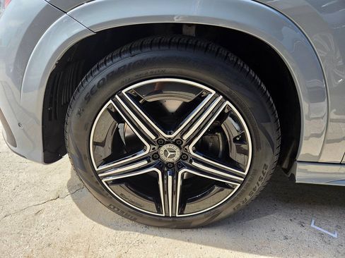 Used 2025 Mercedes-Benz GLE 450 4MATIC Coupe image 23
