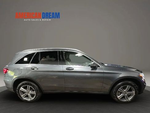 Used 2022 Mercedes-Benz GLC 300 4MATIC image 6