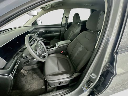 Used 2025 Hyundai Tucson SEL FWD image 13