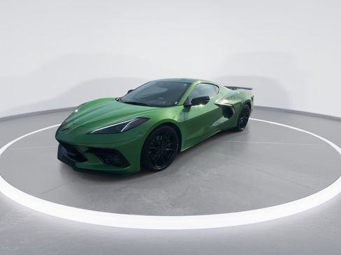 Used 2026 Chevrolet Corvette Stingray Coupe w/ Z51 Performance Package RWD image 4