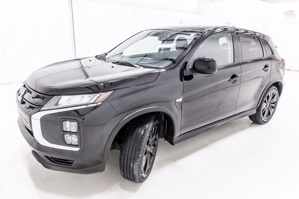 Used 2022 Mitsubishi Outlander Sport LE AWD/4WD image 3