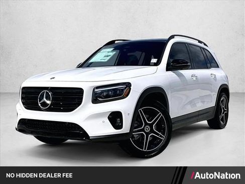 Used 2026 Mercedes-Benz GLB 250 image 1