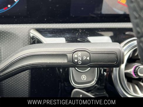 Used 2023 Mercedes-Benz CLA 250 4MATIC image 27