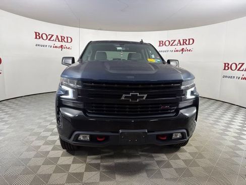 Used 2022 Chevrolet Silverado 1500 LT Trail Boss AWD/4WD image 2