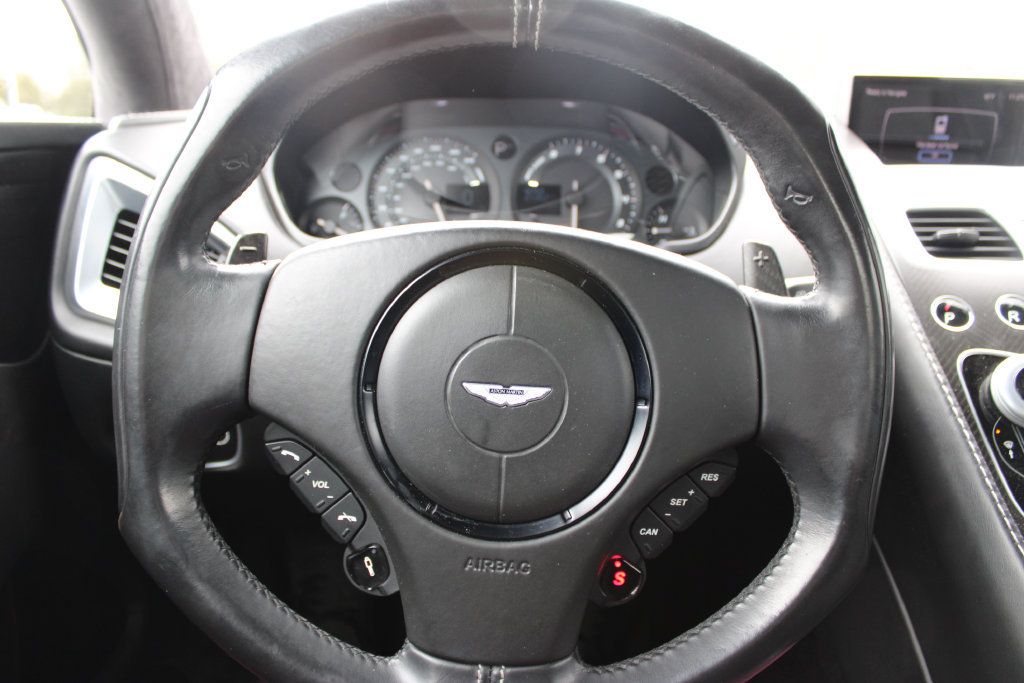 Used 2014 Aston Martin Vanquish Volante RWD image 12