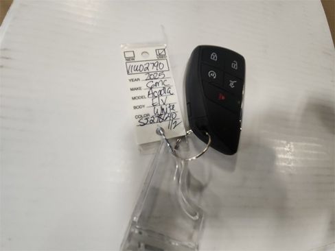 Certified 2025 GMC Acadia Elevation image 32