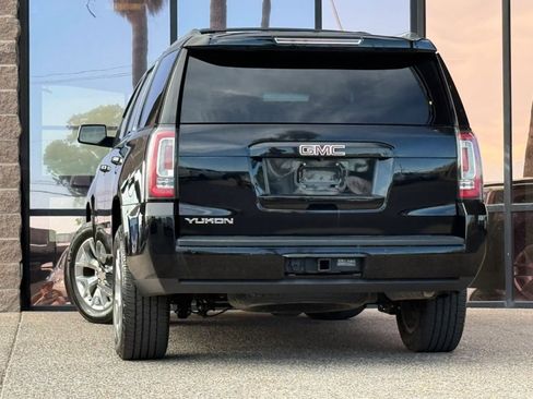 Used 2016 GMC Yukon SLT w/ Open Road Package AWD/4WD image 8