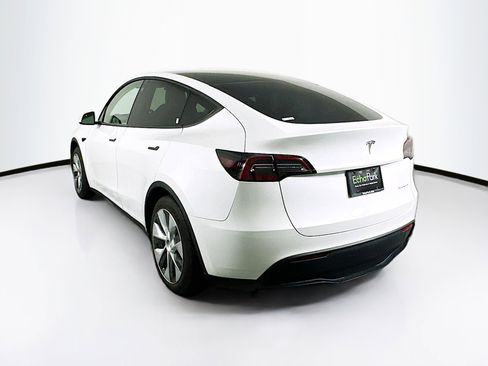 Used 2023 Tesla Model Y Long Range image 5