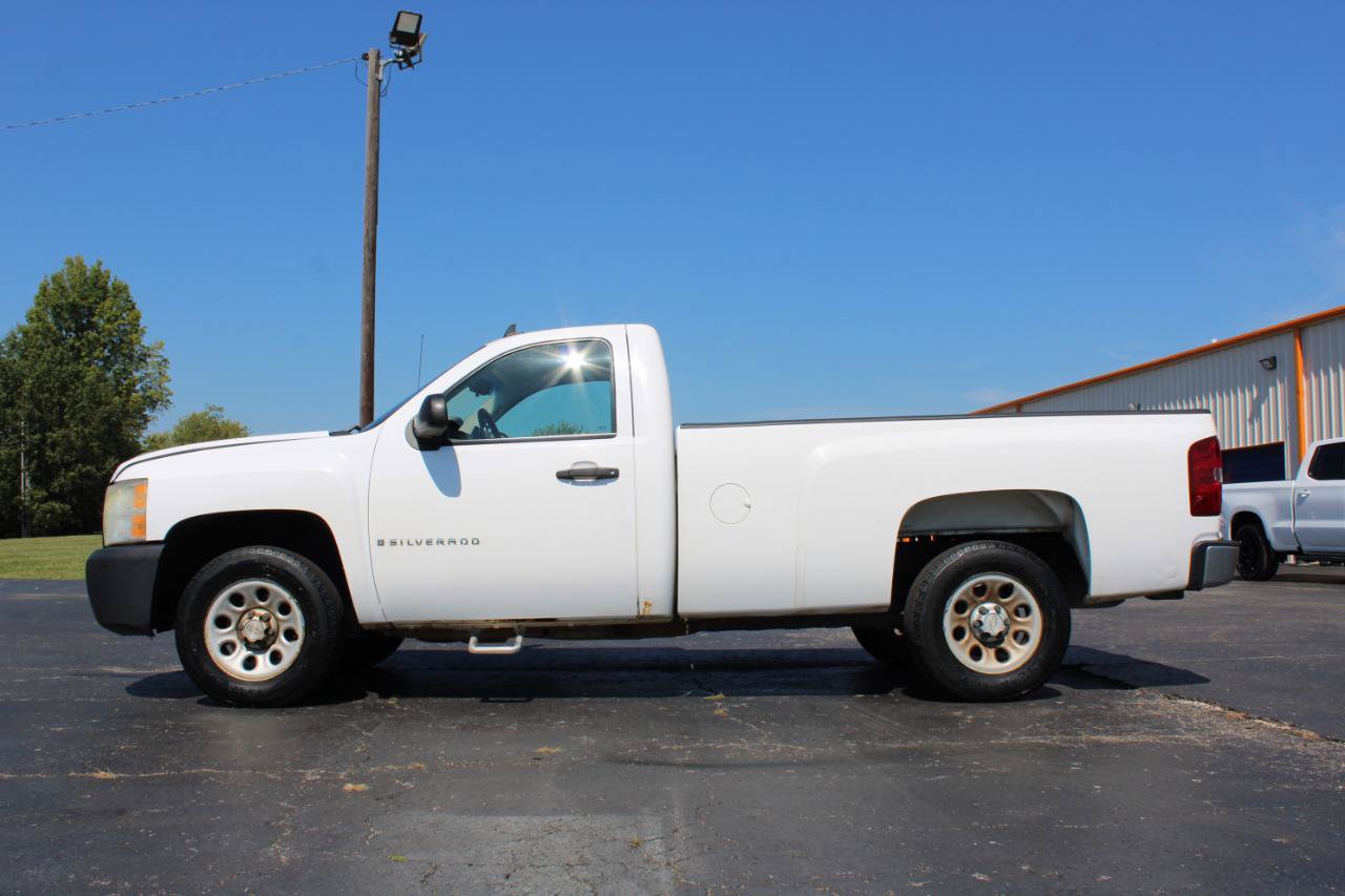 Used 2008 Chevrolet Silverado 1500 W/T RWD image 11