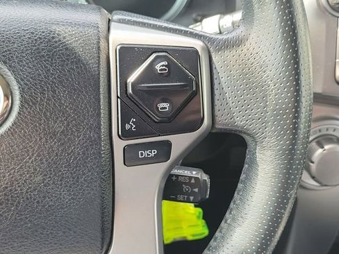 Used 2016 Toyota 4Runner SR5 AWD/4WD image 16
