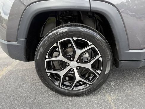 Used 2024 Jeep Compass Limited AWD/4WD image 41