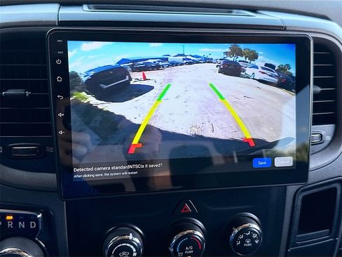 Used 2018 RAM 1500 Express image 15