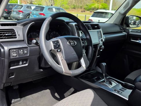 Used 2024 Toyota 4Runner SR5 image 24